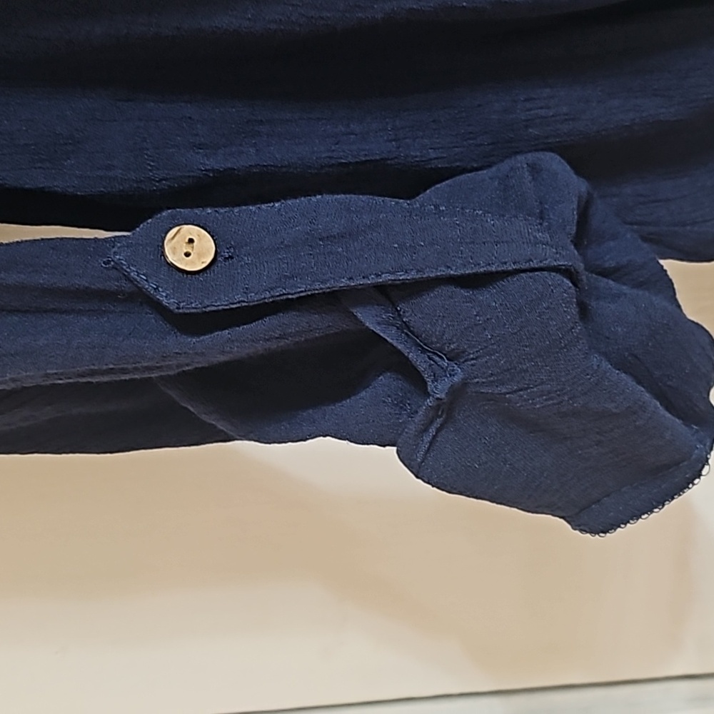 Blue button down - Picture 4 of 6